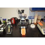 Vista Vision Stereo Multi Object Microscope with Light Source