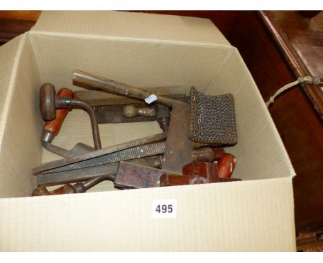 A SMALL COLLECTION OF VINTAGE TOOLS.