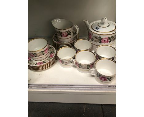 ROYAL WORCESTER ROYAL GARDEN PATTERN COFFEE WARES