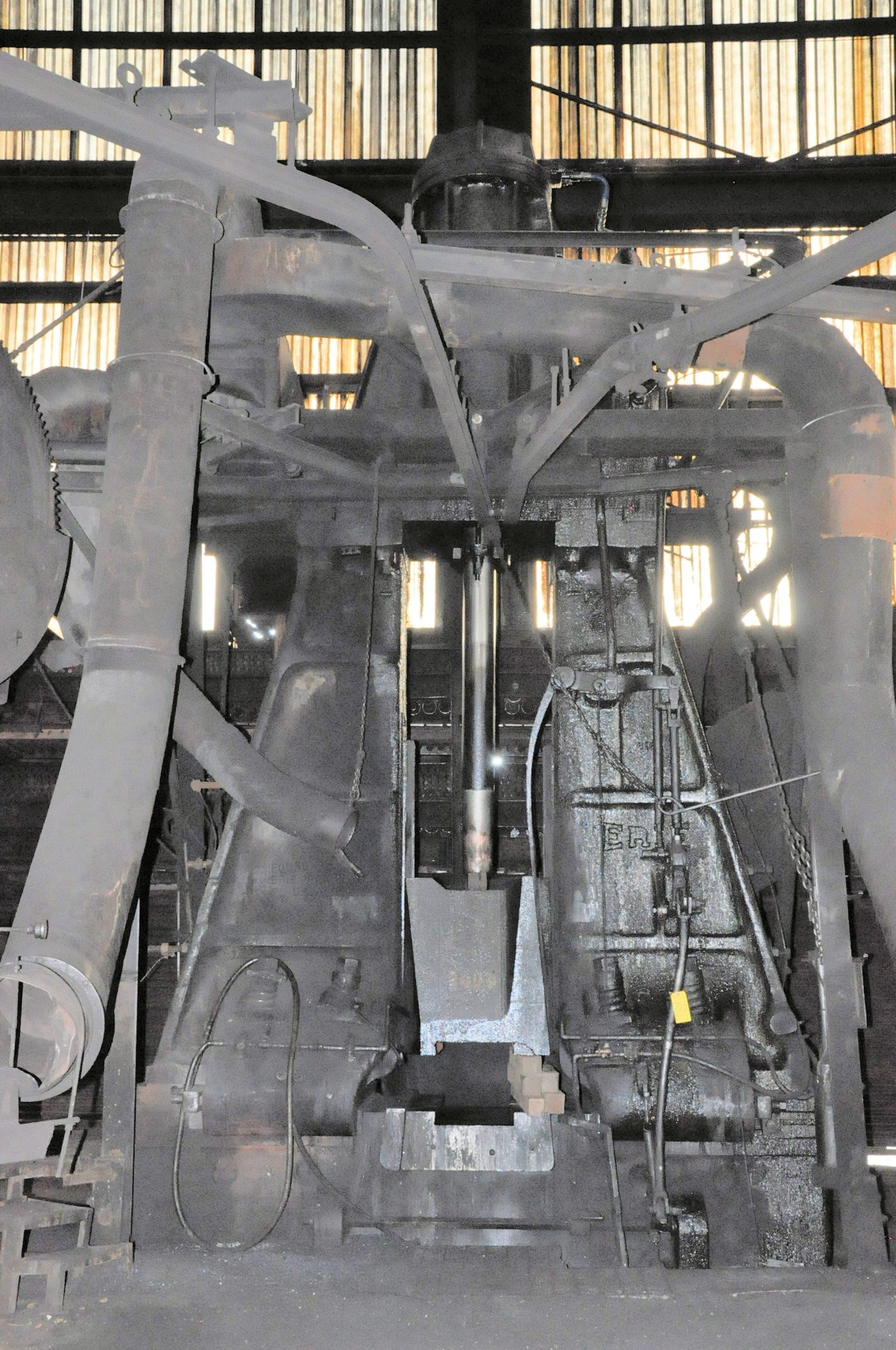 Erie 8000Ton Capacity Hammer Press, 32" Wide x 32" FB Hammer, S/n N/a