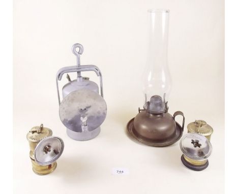 A C S Milne and Co Deptford acetylene lamp, two small carbide miners lamps and a brass spirit lamp