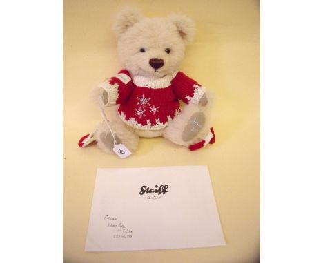 A limited edition Steiff bear 'Oscar' - with certificate - 50/1500, in bag