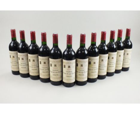 Twelve bottle of Grand Vin de Bordeaux 2001 Chateau Prieure-les-Tours Graves 2001 (12)