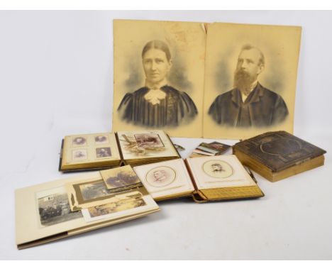 A group of ephemera comprising three Victorian photo albums containing portrait photographs (two af), a group of various loos