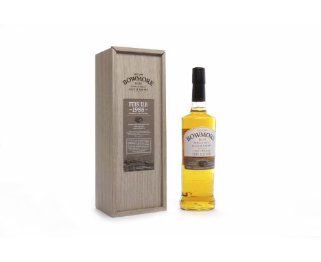BOWMORE 1988 AGED 24 YEARS - FEIS ILE 2013 Active. Bowmore, Islay.Distilled 1988, matured in first fill borubon cask, bottle 