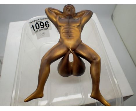 Novelty bronze effect fertility door knocker. UK P&amp;P Group 1 (£16+VAT for the first lot and £2+VAT for subsequent lots) 