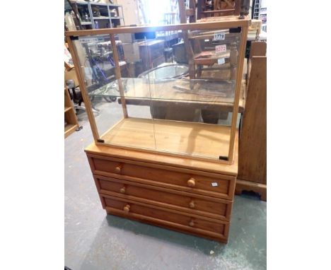 Set of three drawers with a two shelf glass/wood display cabinet, combined H: 122 cm, W: 86 cm. Not available for in-house P&