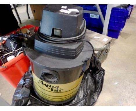 Aquavac carpet cleaner. All electrical items in this lot have been PAT tested for safety and have passed. This does not confi