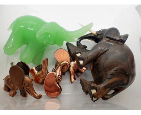 Mixed elephants including a Jade example. UK P&amp;P Group 1 (£16+VAT for the first lot and £2+VAT for subsequent lots) 