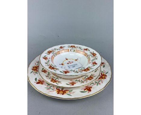 ROYAL WORCESTER CHAMBERLAIN DINNER SERVICE, including 8 plates and 7 bowls along with a Royal Doulton part tea service