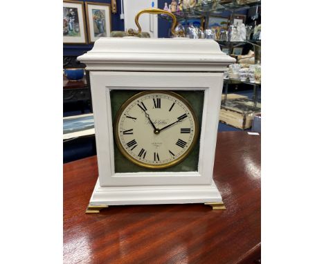 REPRODUCTION BRACKET CLOCK