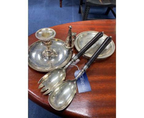 19TH CENTURY SILVER AND WOOD CIRCULAR DISH, 15cm diameter, along with a chamber candlestick and a pair of salad servers