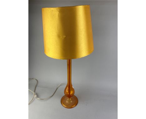 ORANGE GLASS TABLE LAMP, 55cm high excluding shade, along with another lamp and an art glass dish