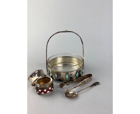 SILVER PLATED CASKET, 14cm wide, along with a perfume atomiser, enamelled salt dish, napkin ring and a set of six continental