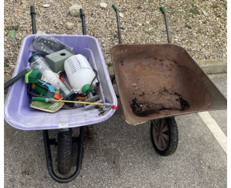 2 wheelbarrows &amp; a quantity of mixed garden tools COLLECT ONLY&nbsp;