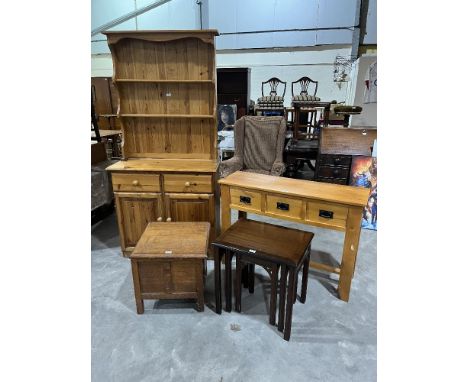 A small pine dresser; a pine side table; an oak commode and a nest of tables. (4)