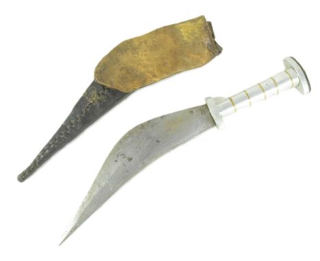 An East African Afar People ( Ethiopian ) Gile / Jile dagger. Aluminium grip with brass bands and a typical curved blade hous