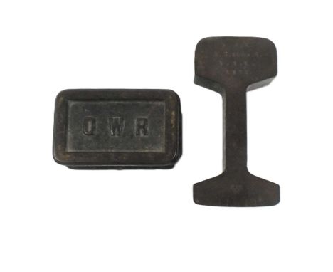 Railwayana - a vintage GWR Great Western Railway cast iron paperweight together with a GWR 1923 dated flat bottoms track cros