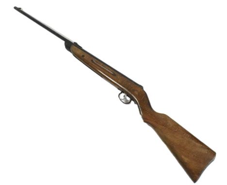A vintage Diana model 27 break barrel air rifle. Mechanism cocks and dry fires. Measures approx 106cm.