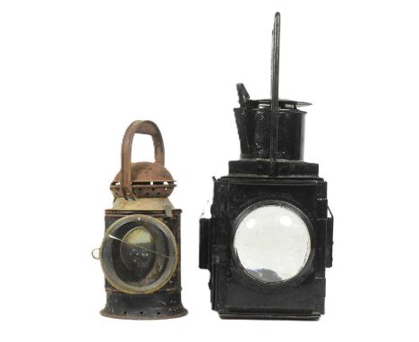 B.R.(W) Steam Locomotive - a large mid 20th century railway locomotive coah oil lamp. The lamp having a squared handle over t