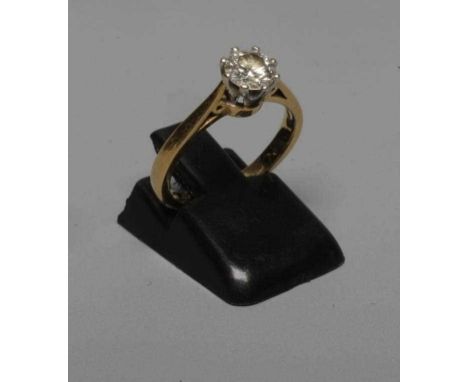 A SOLITAIRE DIAMOND RING, the brilliant cut stone of 0.50cts claw set to a plain 18ct gold shank, stamped 750, sponsor's mark