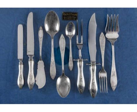 A NORTH AMERICAN LADY CLAIRE PATTERN STERLING PART TABLE SERVICE by Stieff Co., c.1931, comprising seven teaspoons, six each 