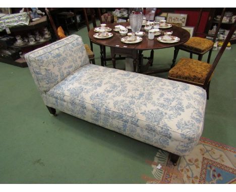 A Howards' style late Victorian reclining day bed with trompe L'oeil upholstery, the levered mechanism over square tapering l