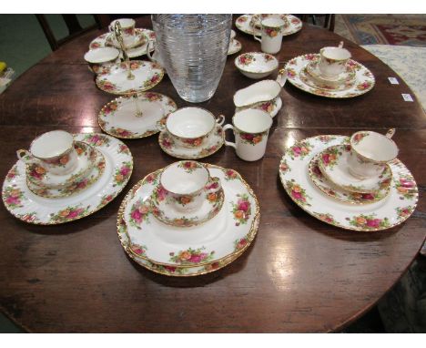 A selection of Royal Albert 'Old Country Roses' table wares including dinner plates, tea cups and saucers, cake stand, tea pl