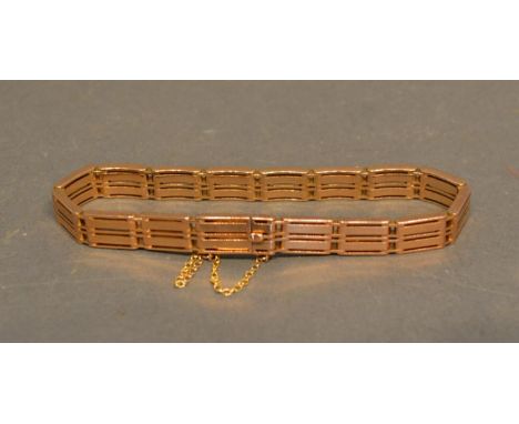 A 10ct. Gold Gate Linked Bracelet 20.2g 