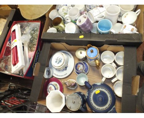 THREE TRAYS OF ASSORTED CERAMICS ETC. TO INCLUDE A WEDGWOOD BLUE DIP JASPERWARE TEAPOT AND JUG 