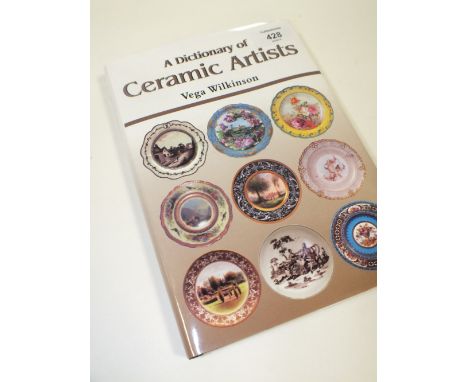 A DICTIONARY OF CERAMIC ARTISTS BOOK