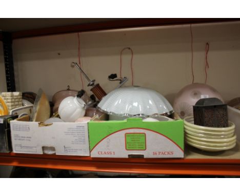 A LARGE QUANTITY OF VINTAGE AND RETRO GLASS LIGHT SHADES ETC