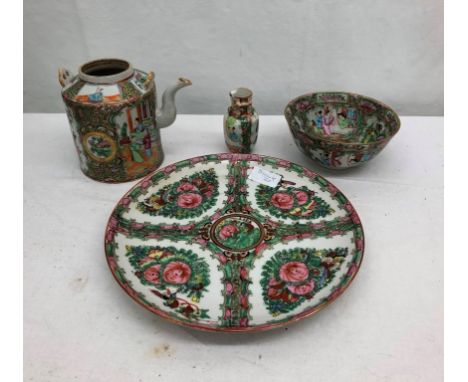 Four pieces of 19th century famille rose to inc. teapot, tray etc