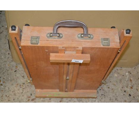Travelling artists box and easel