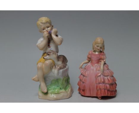 A ROYAL WORCESTER FIGURINE 'JUNE' AND ROYAL DOULTON FIGURINE 'ROSE', H 16  cm
