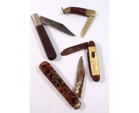 Four vintage penknives including an example with mother of pearl 