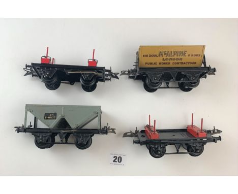 Hornby ‘O’ gauge hopper wagon,2  lumber wagons and side tipping wagon
