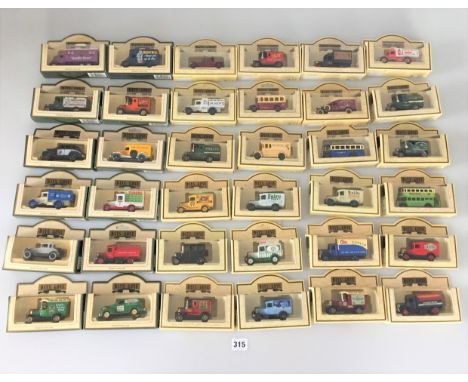 Quantity of boxed mixed Days Gone Vintage Models 