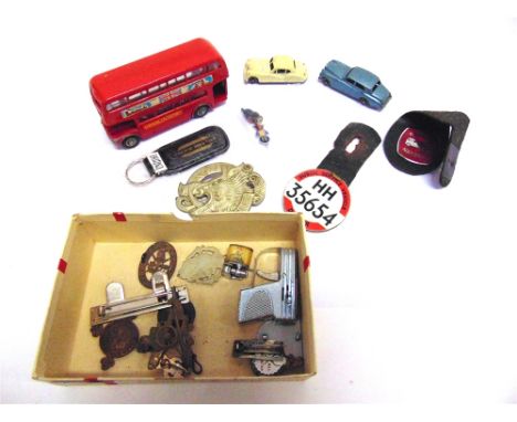 ASSORTED COLLECTABLES  comprising two Matchbox 1-75 series model cars; a novelty cigarette lighter in the form of a pistol; a