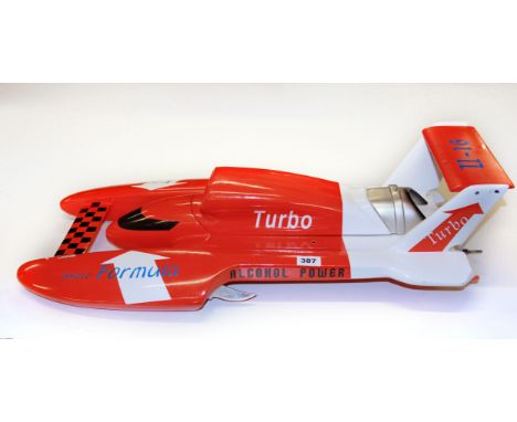 A large pond model racing boat designed for dual fuel but without engine, L. 80cm.