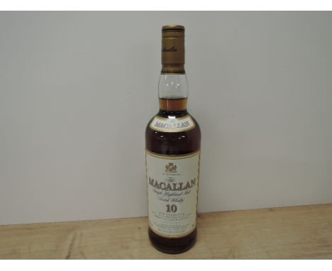 A bottle of The Macallan 10 Year Old Single Highland Malt Scotch Whisky, early 2000's bottling, 40% vol, 700ml