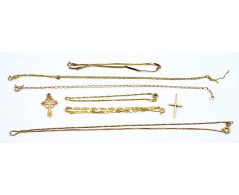 9ct gold chains, crosses and scrap group Four fine 9ct gold chain bracelets / necklace with Italian marks. Two marked 9ct gol