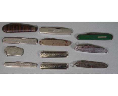 Eleven vintage pocket / pen knives
