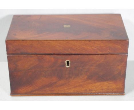 George III flame mahogany caddy rectangular form, twin box interior with inlaid & sliding lids, c1800, 23cm x 12cm, 12.5cm hi