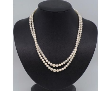 Vintage double strand of pearls. graduated pearl choker approx 42cm length. Marked silver to the clasp