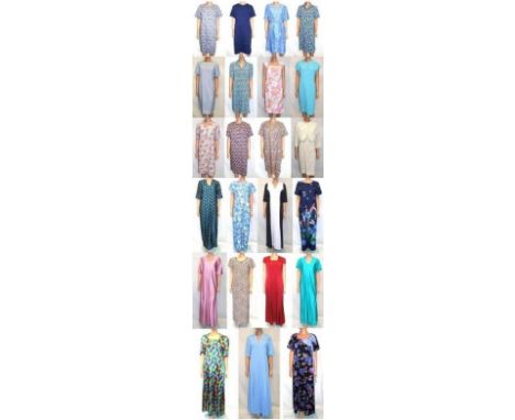 Ladies Vintage Long/Evening Dresses incl. Shirley Anne, hand made, Glaser, Mexican Gold, etc. (23) 