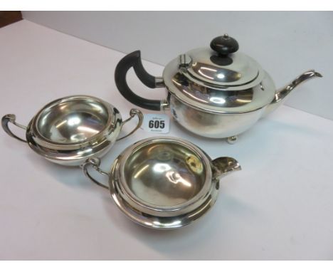 SILVER TEA SERVICE, Art Nouveau HM silver tea service, Chester 1915, 14ozs (inclusive of ebonised handle and finial) 