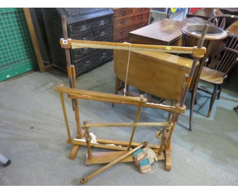 TAPESTRY FRAME, an adjustable tapestry frame