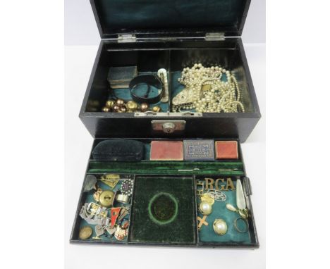 COSTUME JEWELLERY, green leather jewellery box containing cuff links, cultured and simulated pearl necklaces, boxed collar st