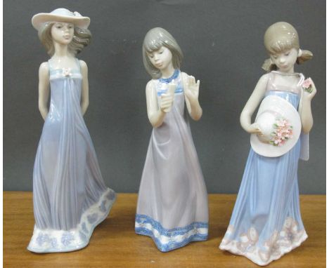 Lladro Figurines of Girls, the tallest 21cm (3).